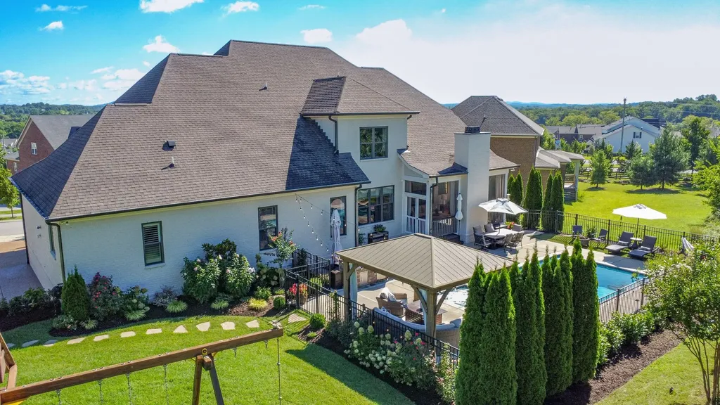 211 Snowden St, W Franklin TN 37064