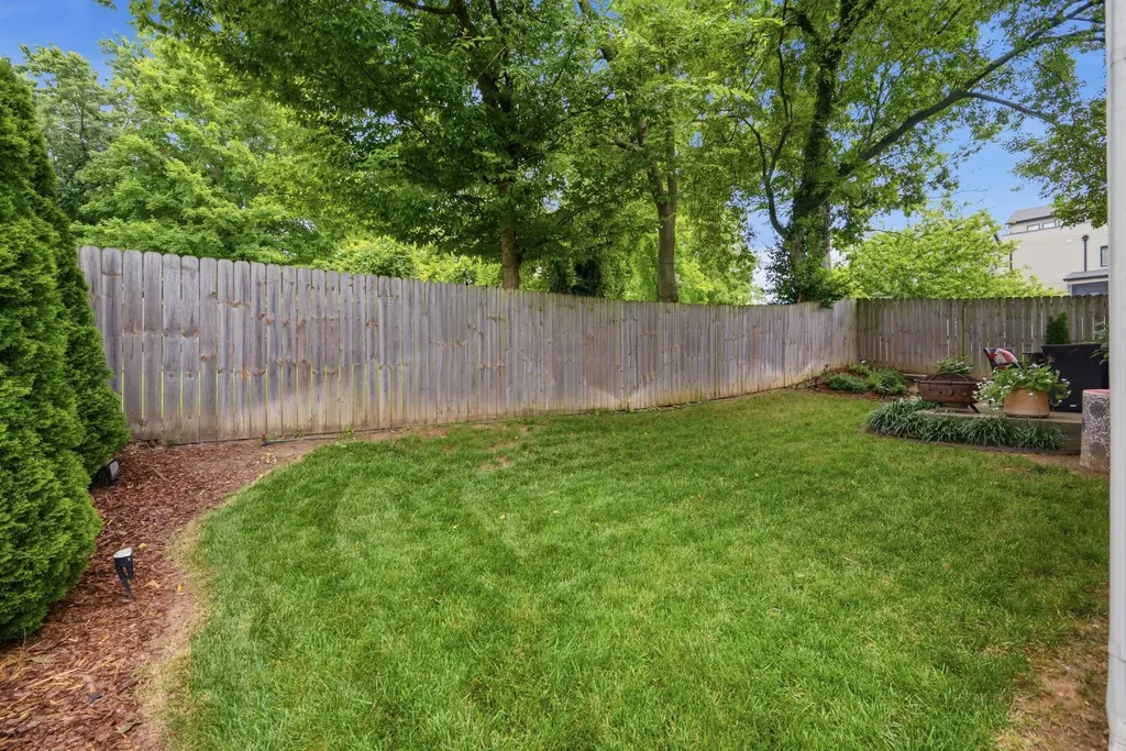 521 Waycross Drive Nashville TN 37211