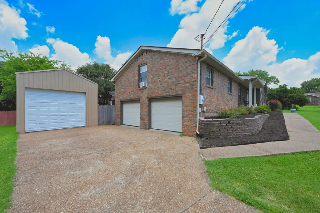 1119 Belvedere Drive Gallatin TN 37066