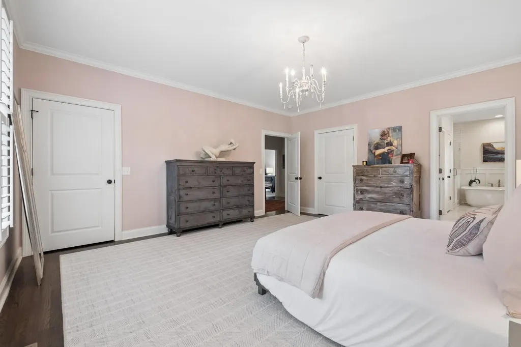 3815 Central Avenue Nashville TN 37205