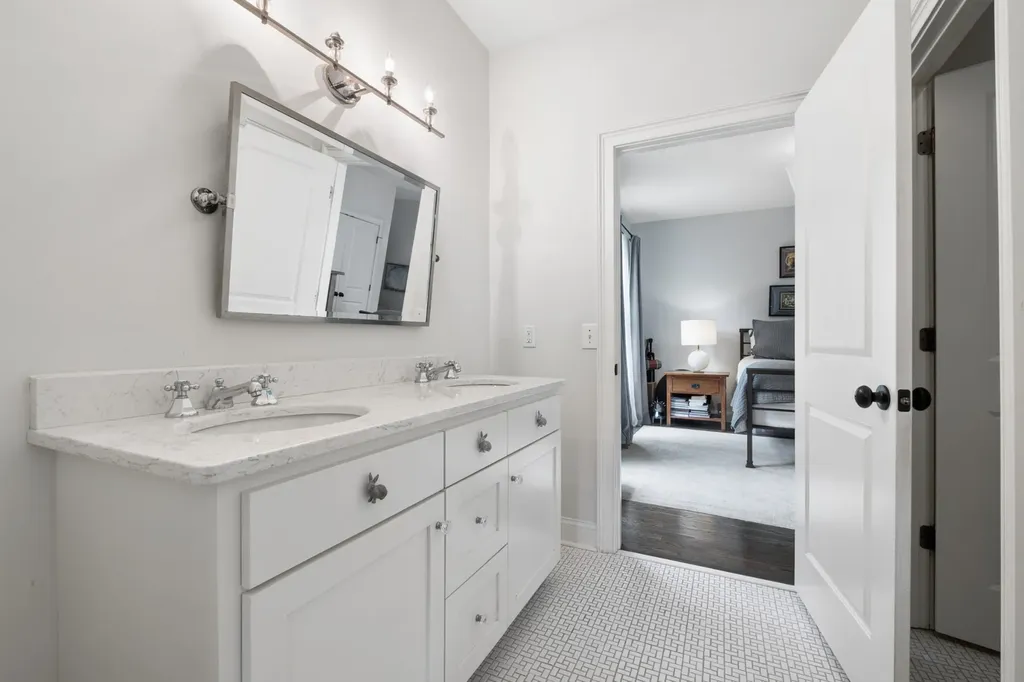 3815 Central Avenue Nashville TN 37205