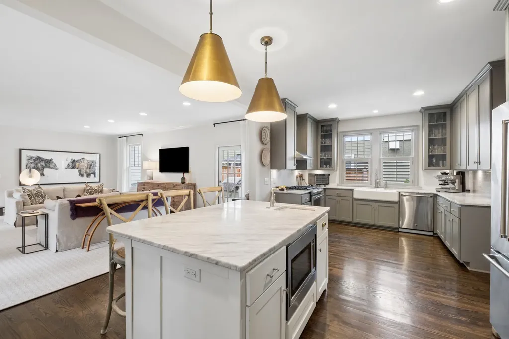 3815 Central Avenue Nashville TN 37205