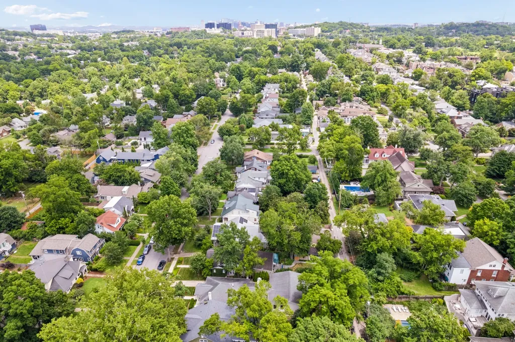 3815 Central Avenue Nashville TN 37205