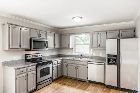 4803 Church Street Greenbrier TN 37073