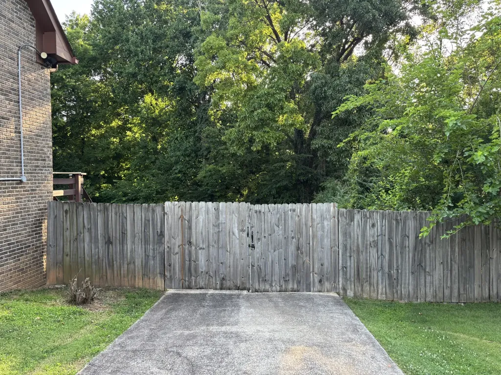 1028 Foxmoor Drive Clarksville TN 37042