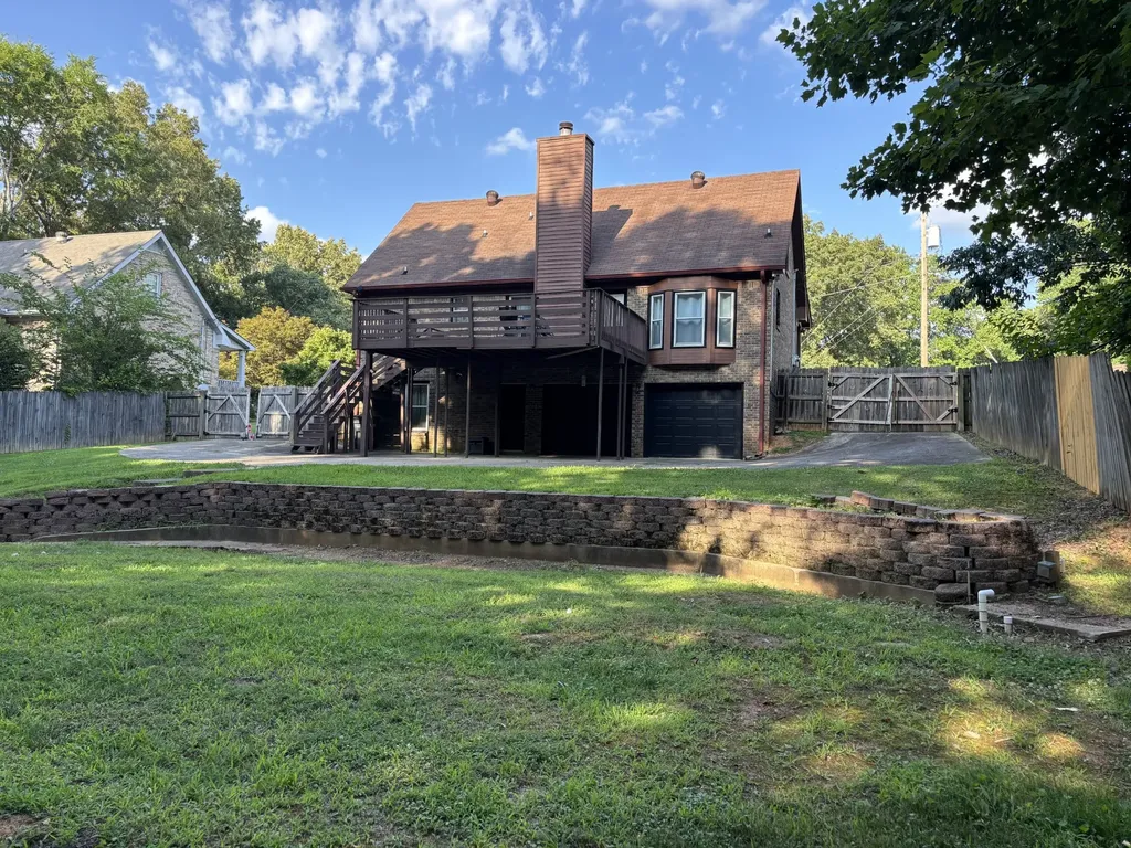 1028 Foxmoor Drive Clarksville TN 37042