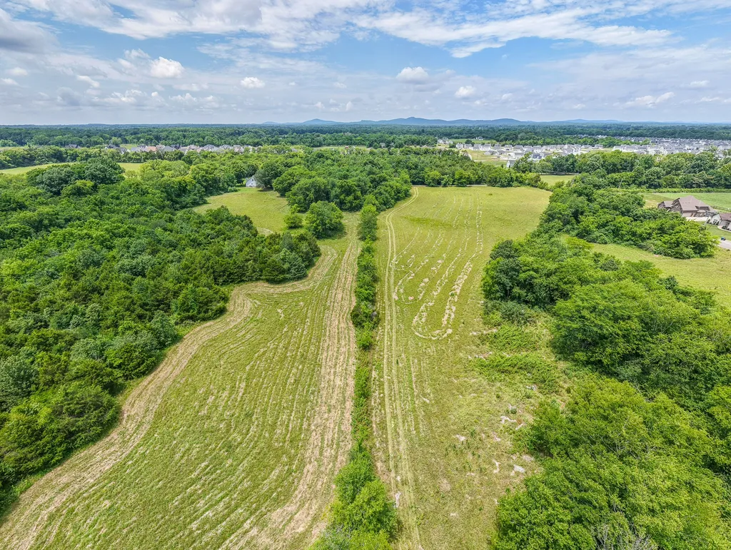 873 Walnut Grove Road Christiana TN 37037