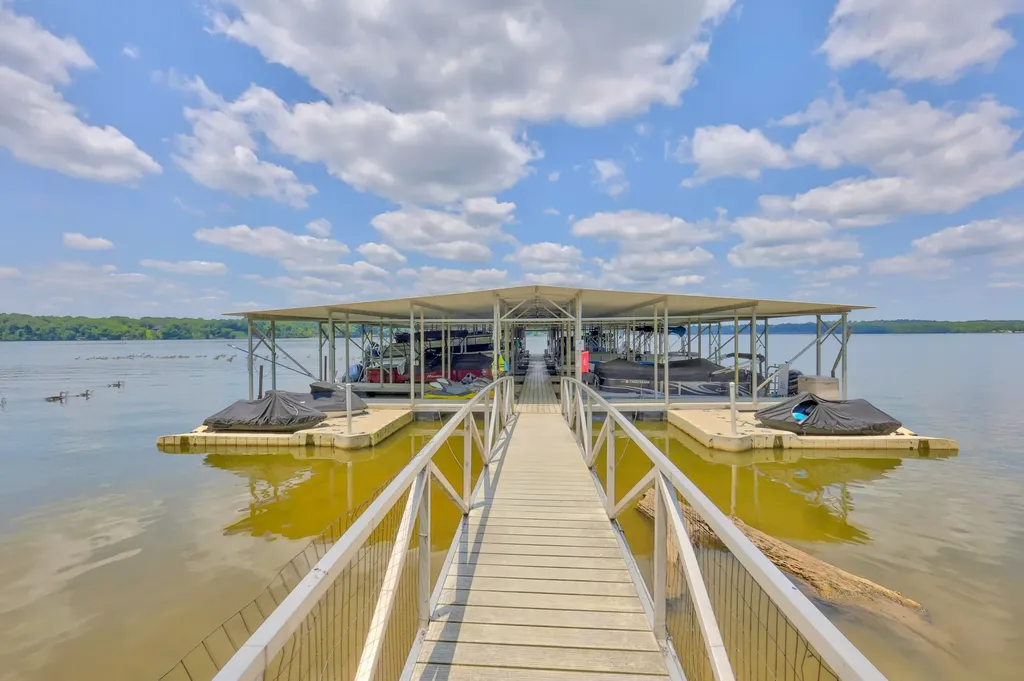 105 Tanasi Shr, S Gallatin TN 37066