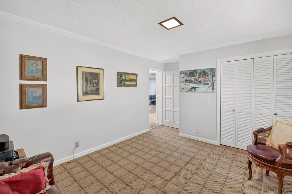 105 Tanasi Shr, S Gallatin TN 37066