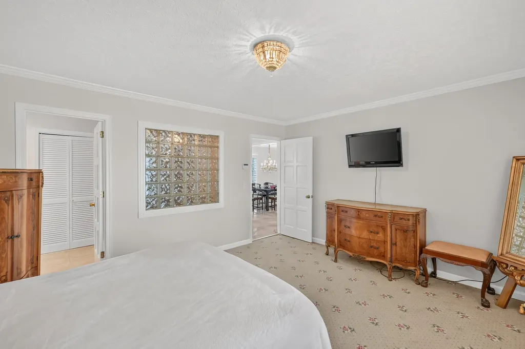 105 Tanasi Shr, S Gallatin TN 37066