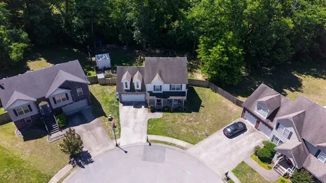 669 Wolfchase Court Clarksville TN 37042