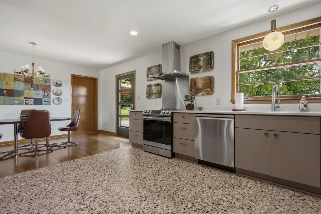 5028 Danby Drive Nashville TN 37211