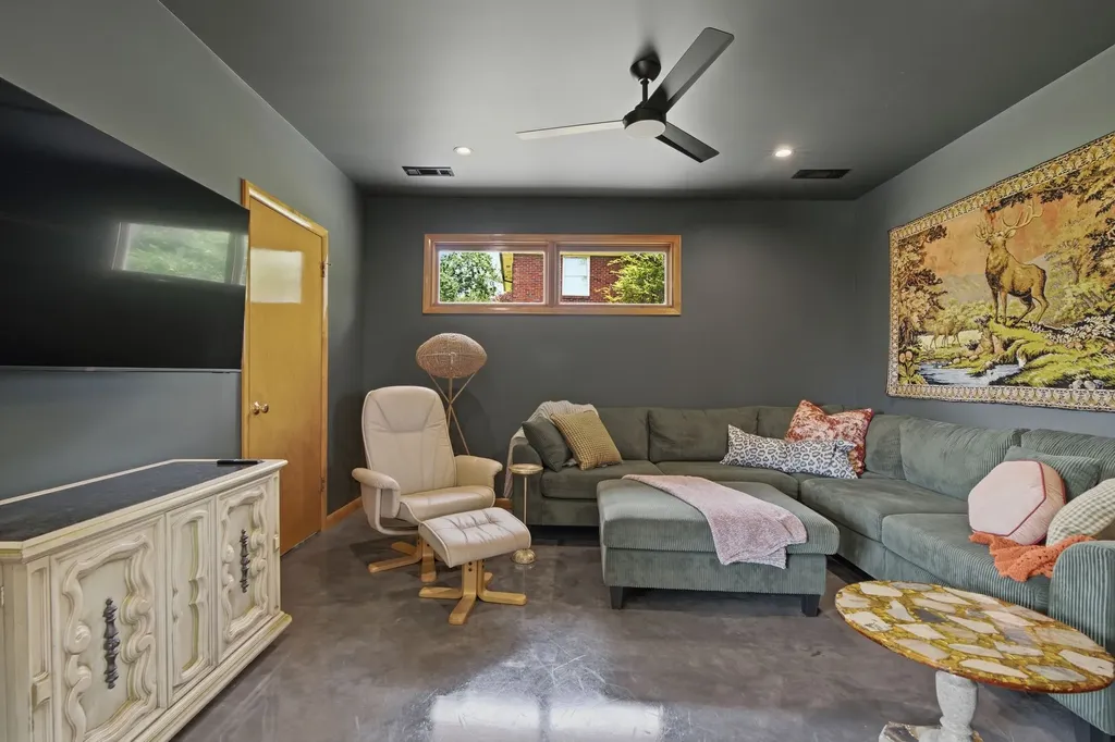 5028 Danby Drive Nashville TN 37211