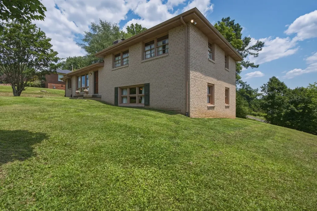 5028 Danby Drive Nashville TN 37211
