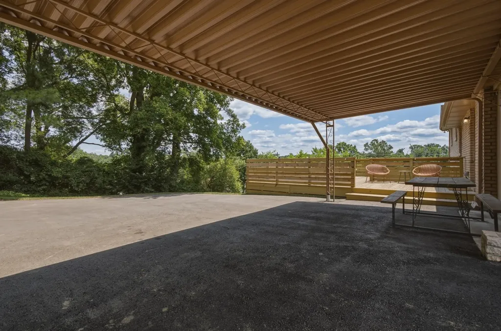 5028 Danby Drive Nashville TN 37211