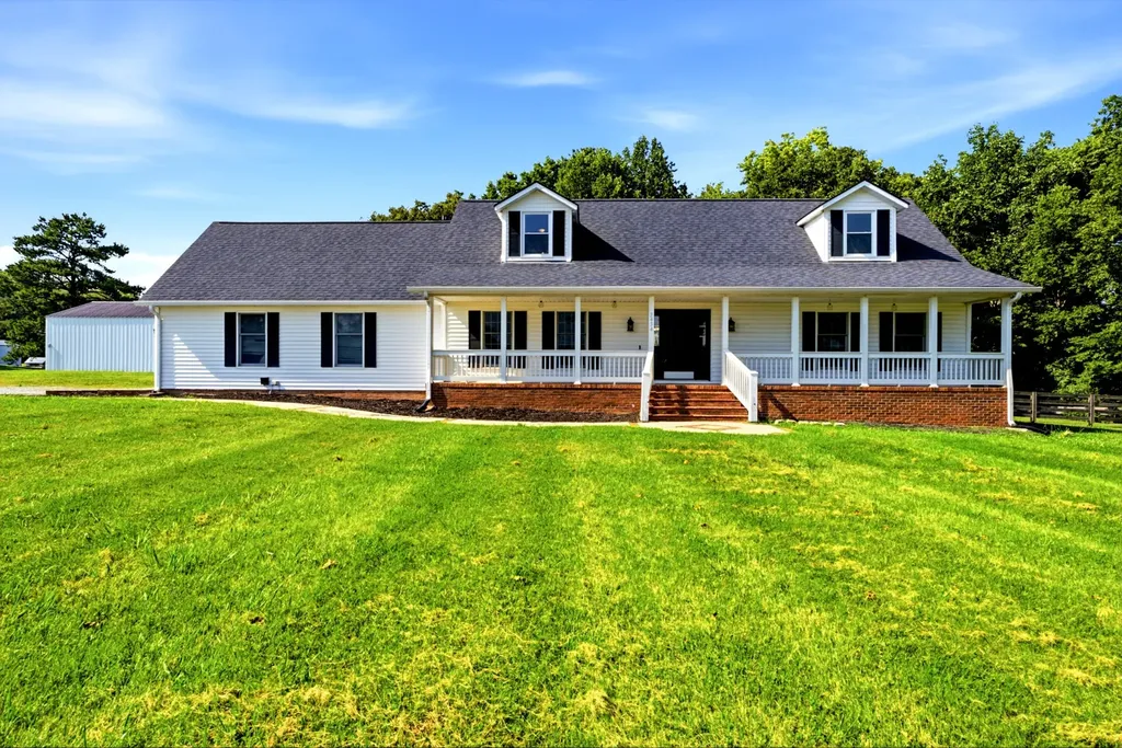 3434 Kinneys Road Cedar Hill TN 37032