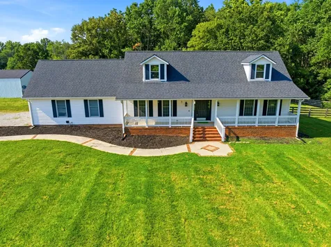 3434 Kinneys Road Cedar Hill TN 37032