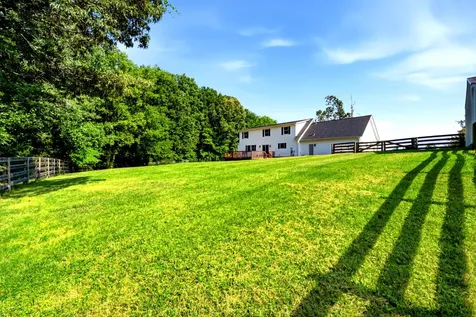 3434 Kinneys Road Cedar Hill TN 37032