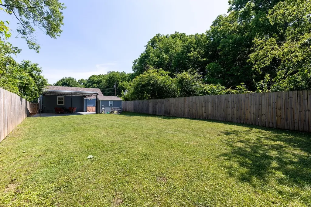 2703O O Neal Drive Nashville TN 37208