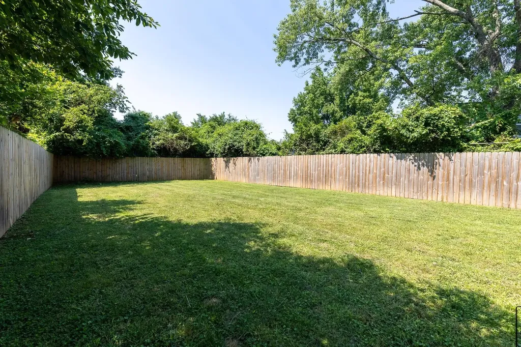 2703O O Neal Drive Nashville TN 37208