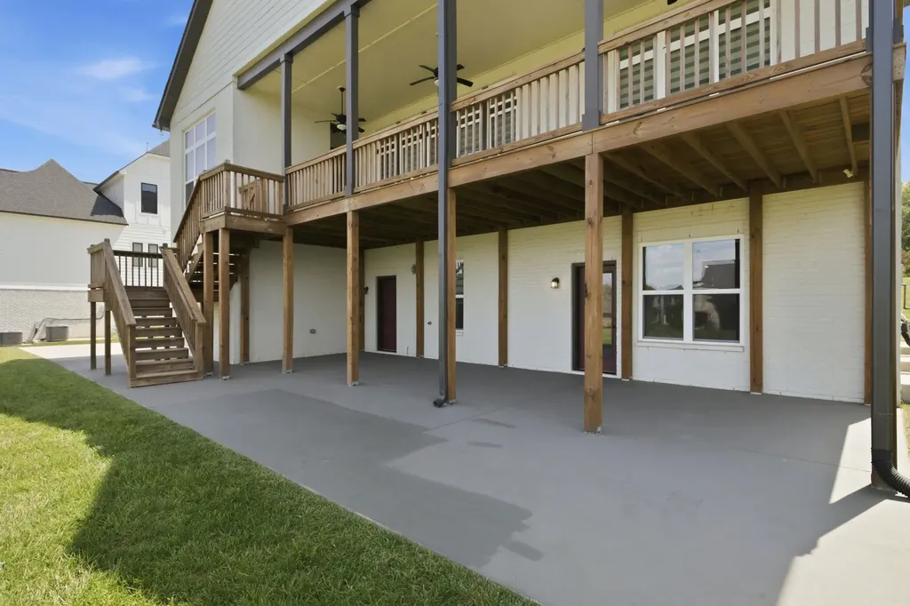 7125 Newfields Court College Grove TN 37046