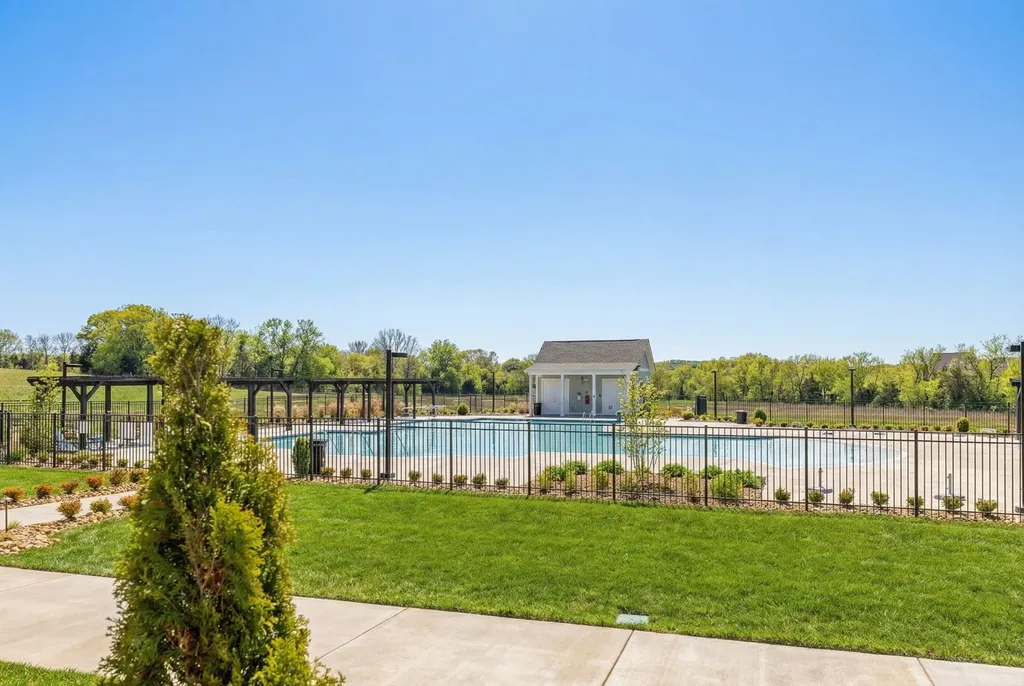 7125 Newfields Court College Grove TN 37046