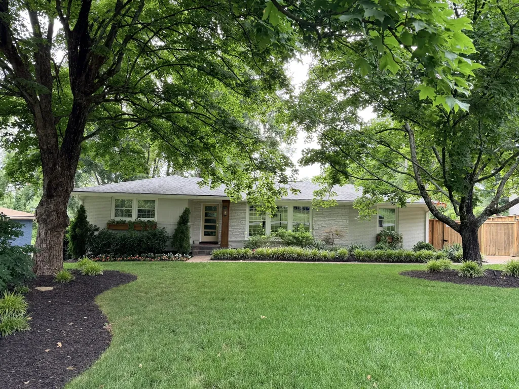 5007 Manuel Drive Nashville TN 37211