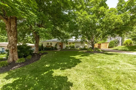 5007 Manuel Drive Nashville TN 37211
