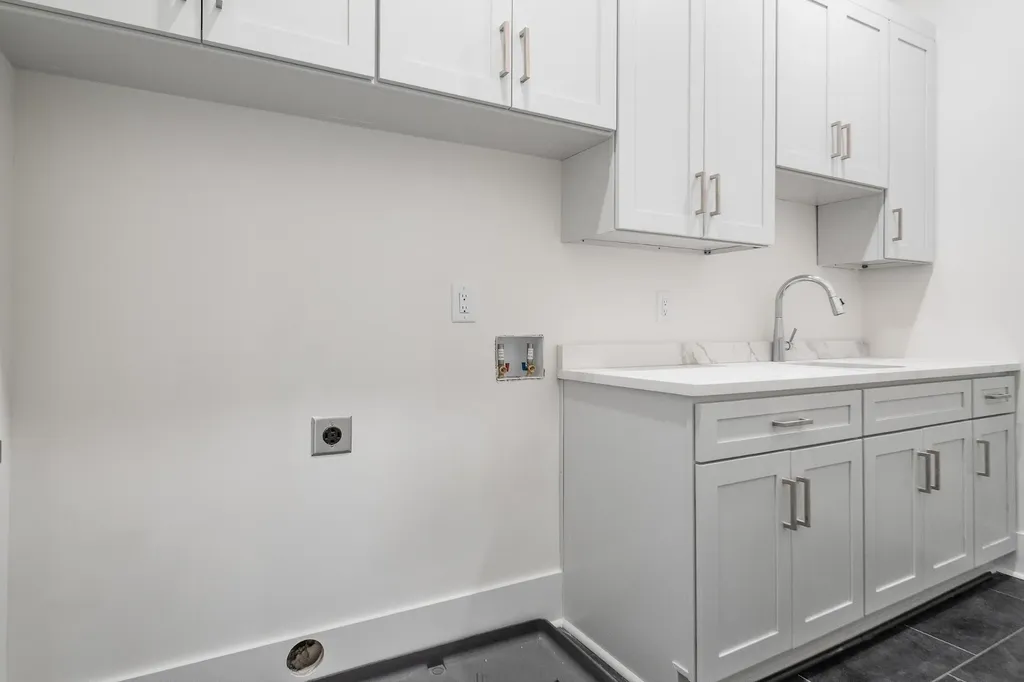6011 Hill Circle Nashville TN 37209