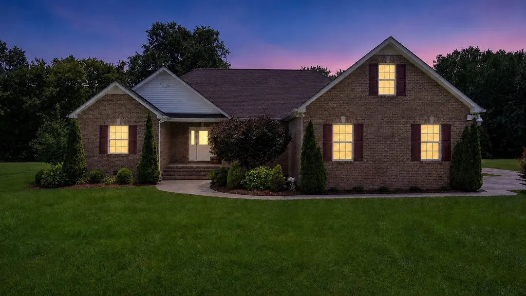 621 Big Oak Drive Manchester TN 37355