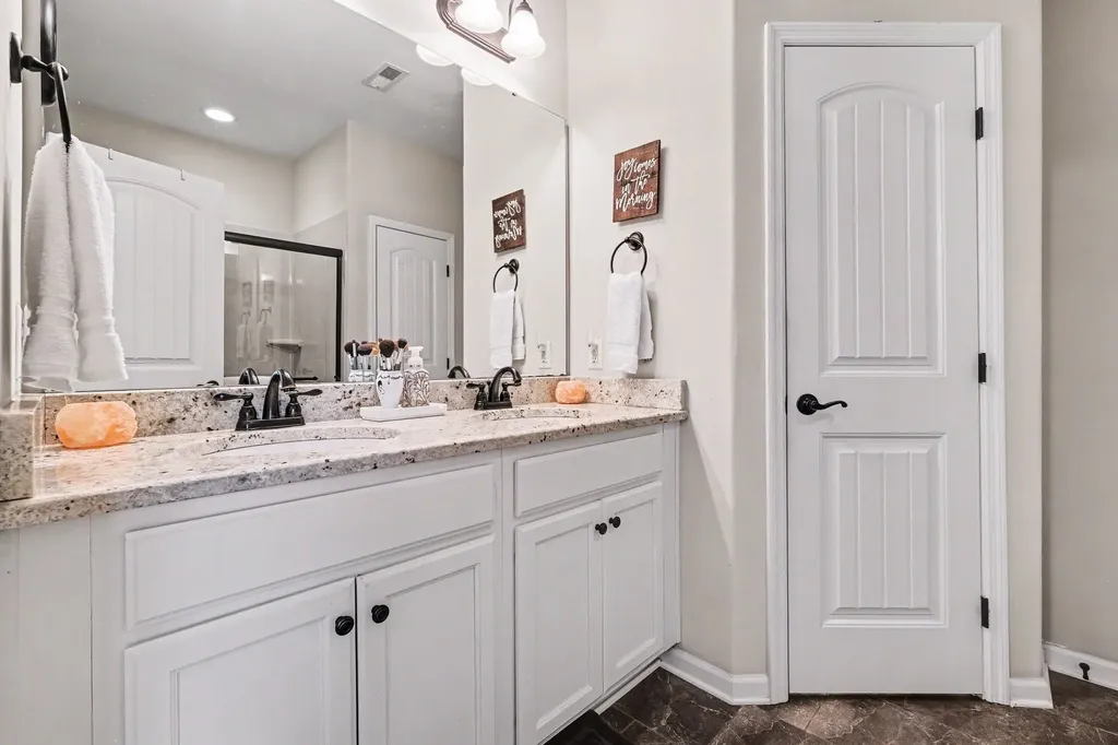2501 Pinnacle Drive Chapel Hill TN 37034