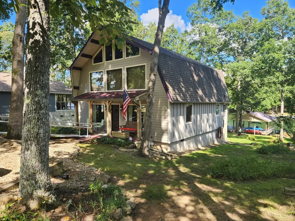 8941 Cherokee Trail Crossville TN 38572