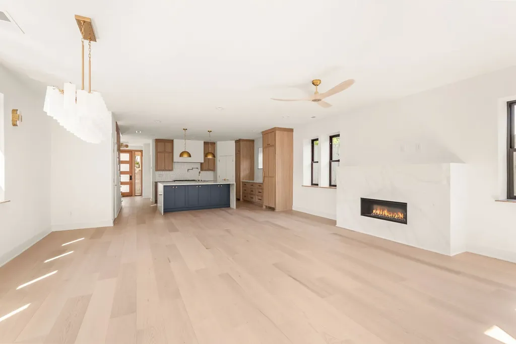 1609 5th Ave, N Nashville TN 37208