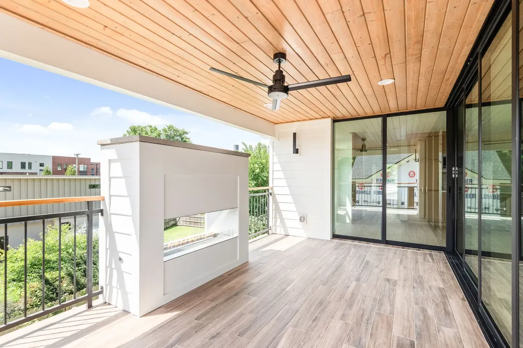 1609 5th Ave, N Nashville TN 37208