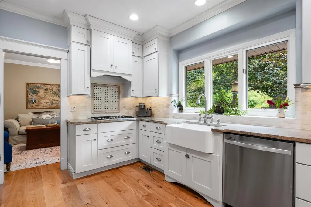 1051 Holly Tree Farms Road Brentwood TN 37027