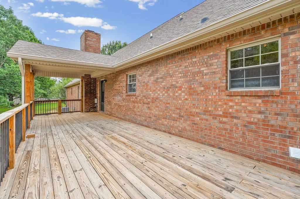 748 Gholson Road Clarksville TN 37043