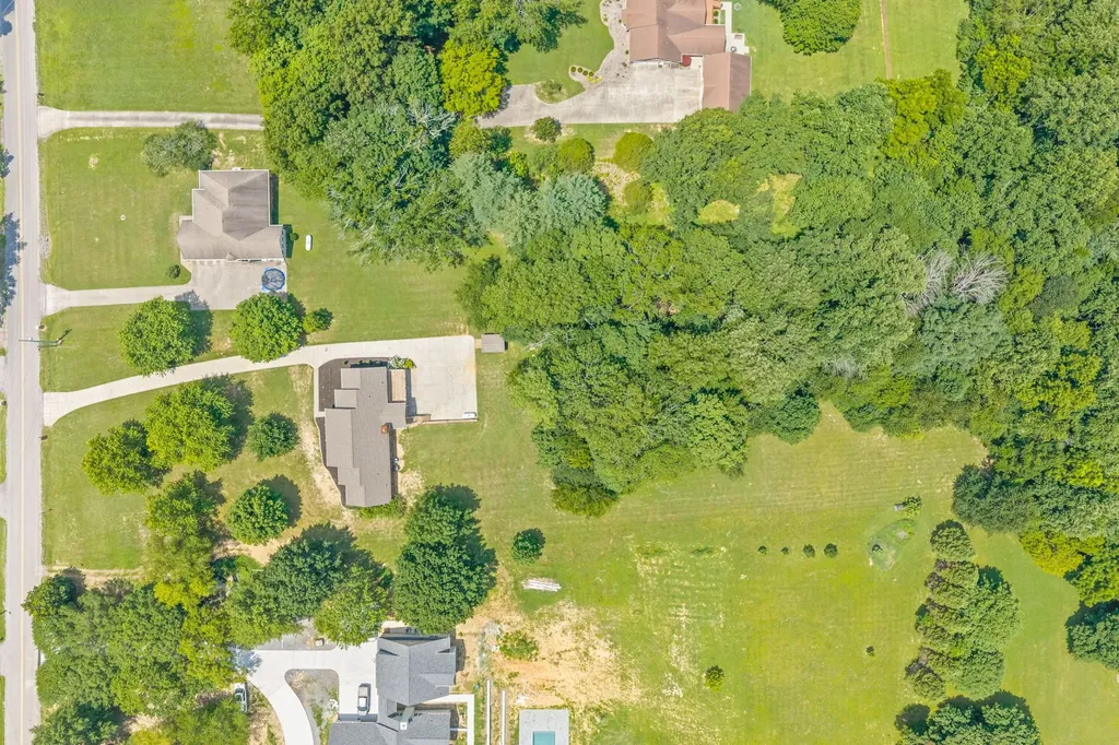 748 Gholson Road Clarksville TN 37043