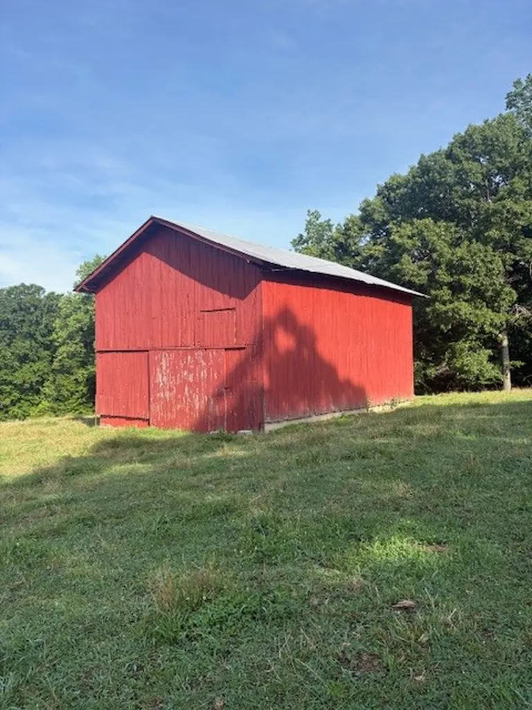815 Gamaliel Road Red Boiling Springs TN 37150