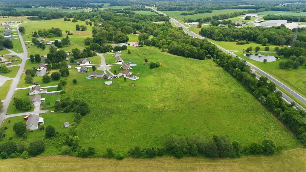 0 Old Tullahoma Highway Tullahoma TN 37388