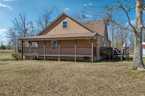 267 Switzerland Road Hohenwald TN 38462