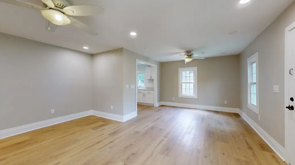 424 Laura Avenue Winchester TN 37398