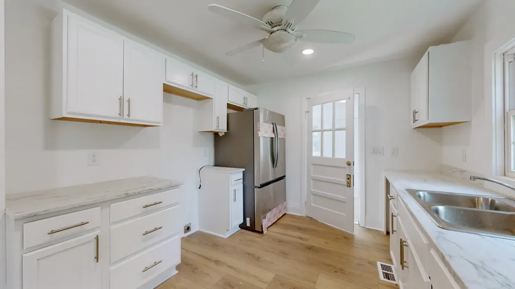 424 Laura Avenue Winchester TN 37398