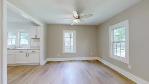 424 Laura Avenue Winchester TN 37398