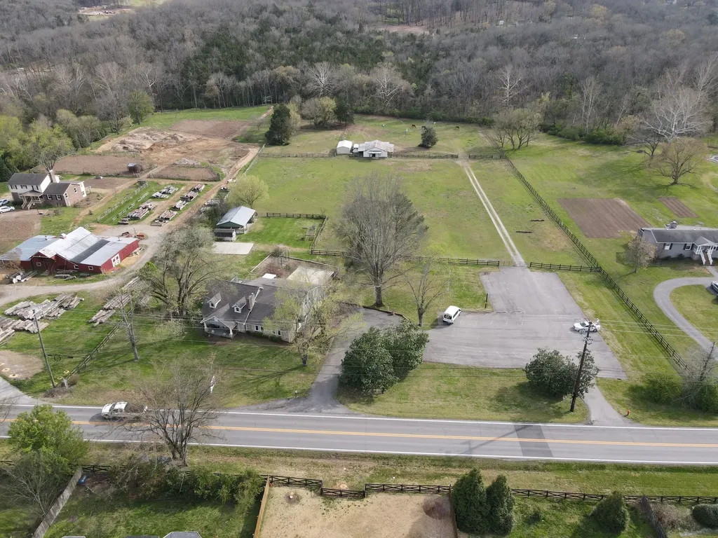 6515 Holt Road Nashville TN 37211