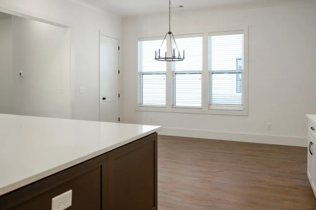 2828 Valley Road Nashville TN 37215