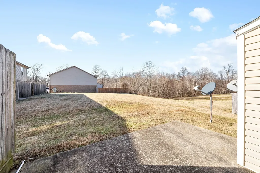 1210 Ash Ridge Drive Clarksville TN 37042