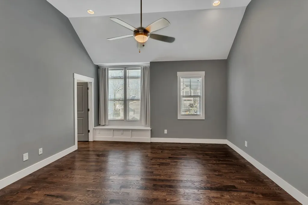 702B Waco Drive Nashville TN 37209