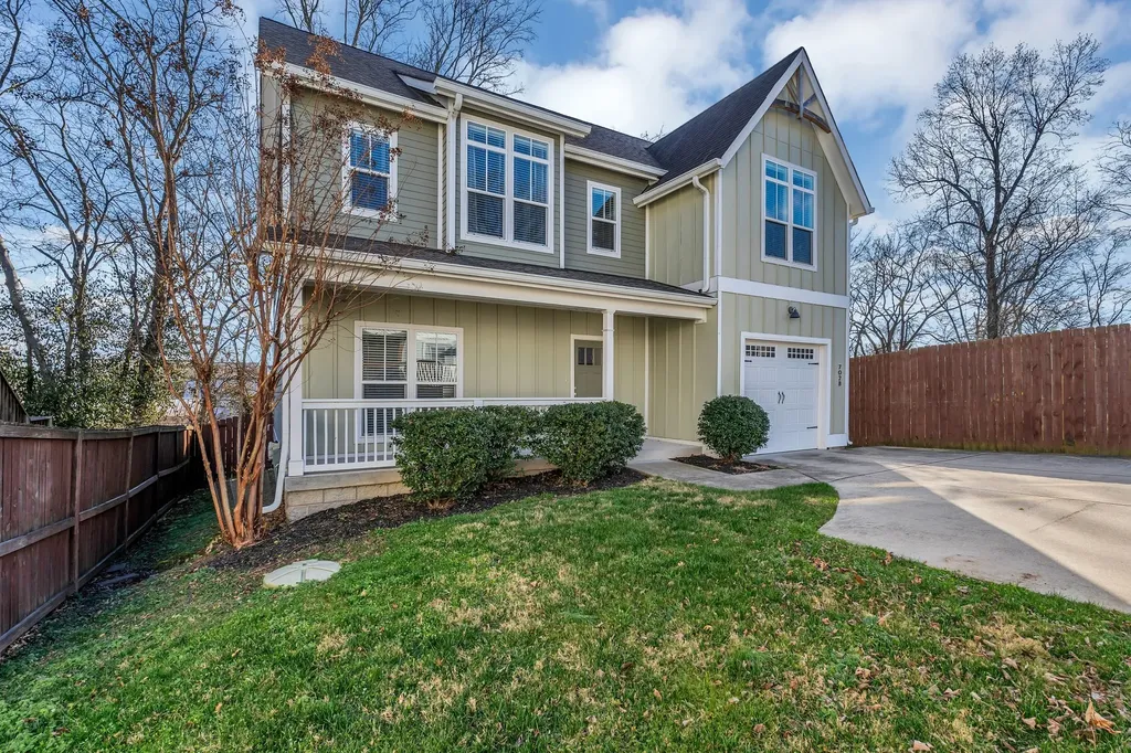 702B Waco Drive Nashville TN 37209