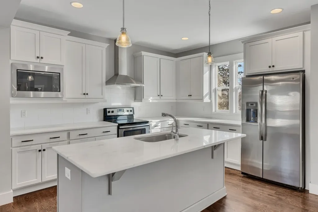702B Waco Drive Nashville TN 37209