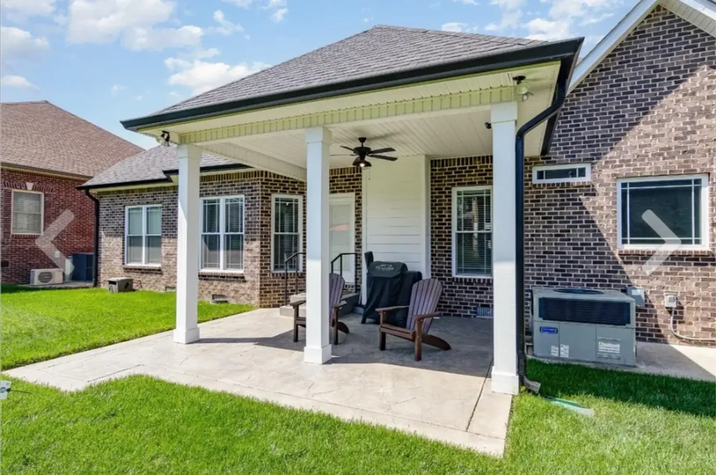 513 Summit View Circle Clarksville TN 37043
